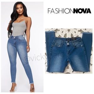 Fashion Nova Fray Ankle Jeans
